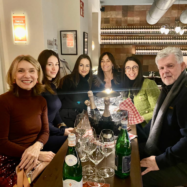 Karin Wöhrer mit den Kolleg:innen