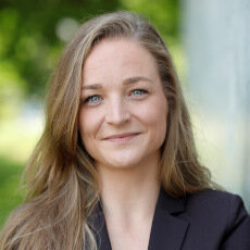 Portrait Foto Caroline Emig KZ Gedenkstätte Flossenbürg